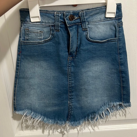 Dresses & Skirts - Jean mini skirt, bendito’s jeans, size 34